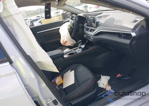 2025 Nissan Altima Sr Fwd z USA, uszkodzony, nr VIN 1N4BL4CV9SN406451